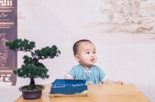 南京宝宝6个月可以坐吗